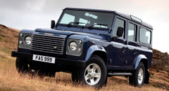Британский внедорожник Land Rover Defender
